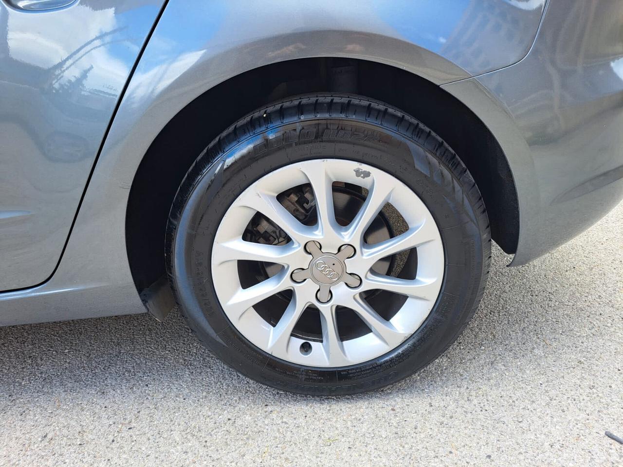 Audi A3 1.6 TDI Ambition NEOPATENTATI