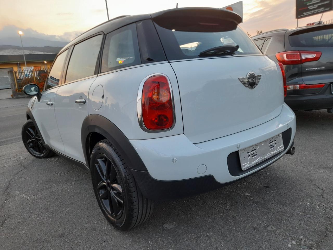 Mini Cooper Countryman Mini 1.6 One D