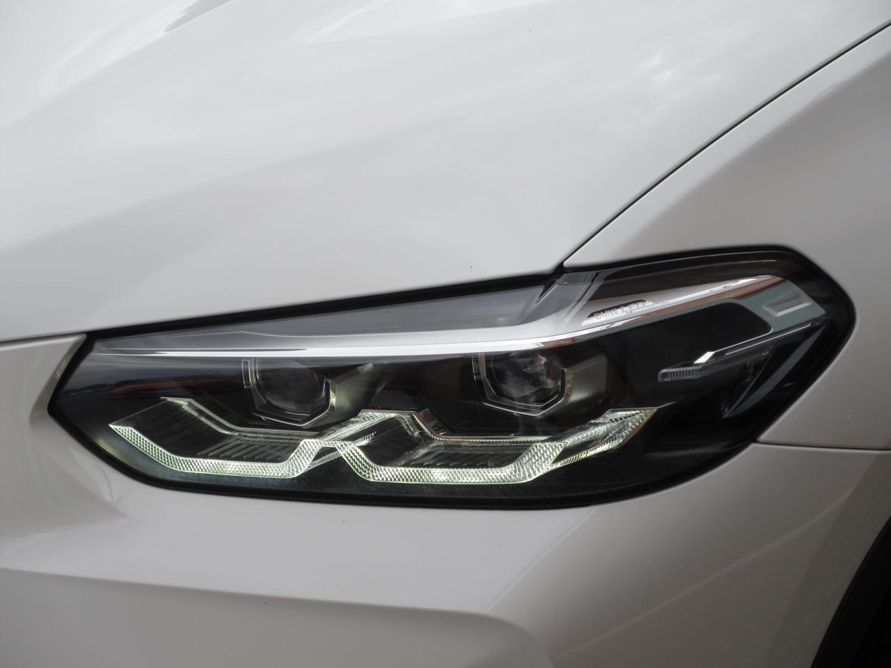 BMW X3 xdrive20d mhev 48V auto