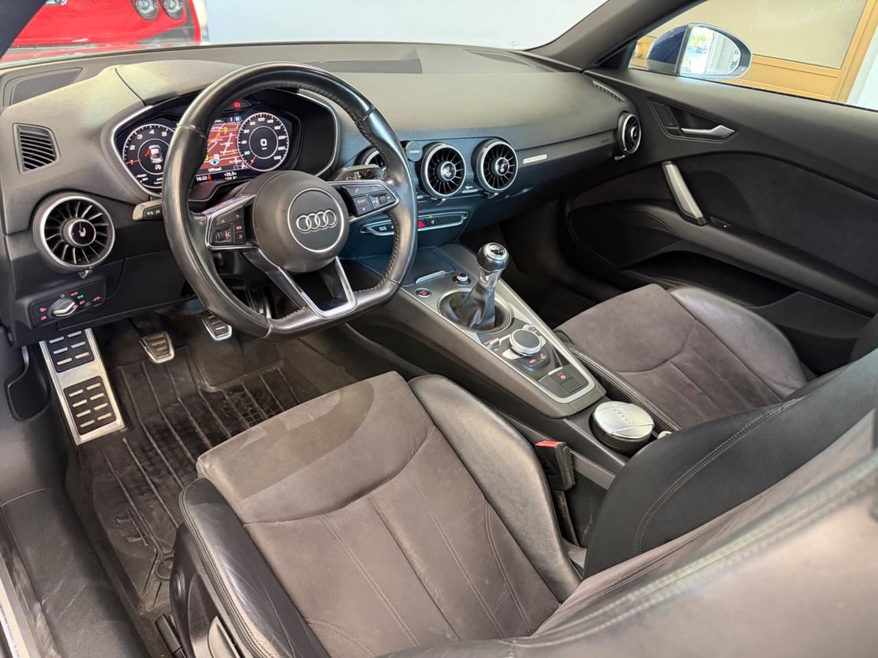 Audi TT Coupé 2.0 TDI ultra S line