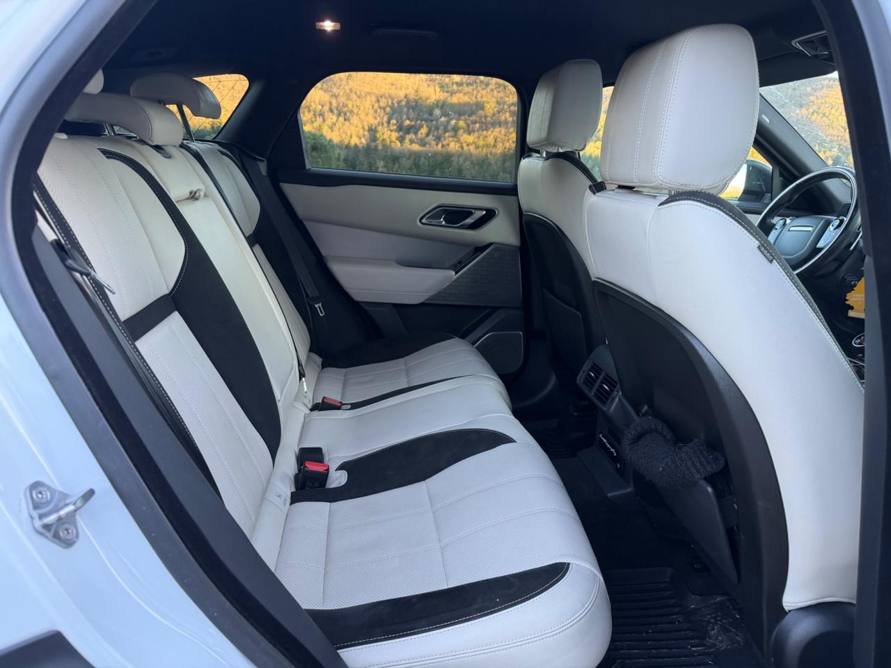 Land Rover Range Velar 2.0D I4 240 CV SE