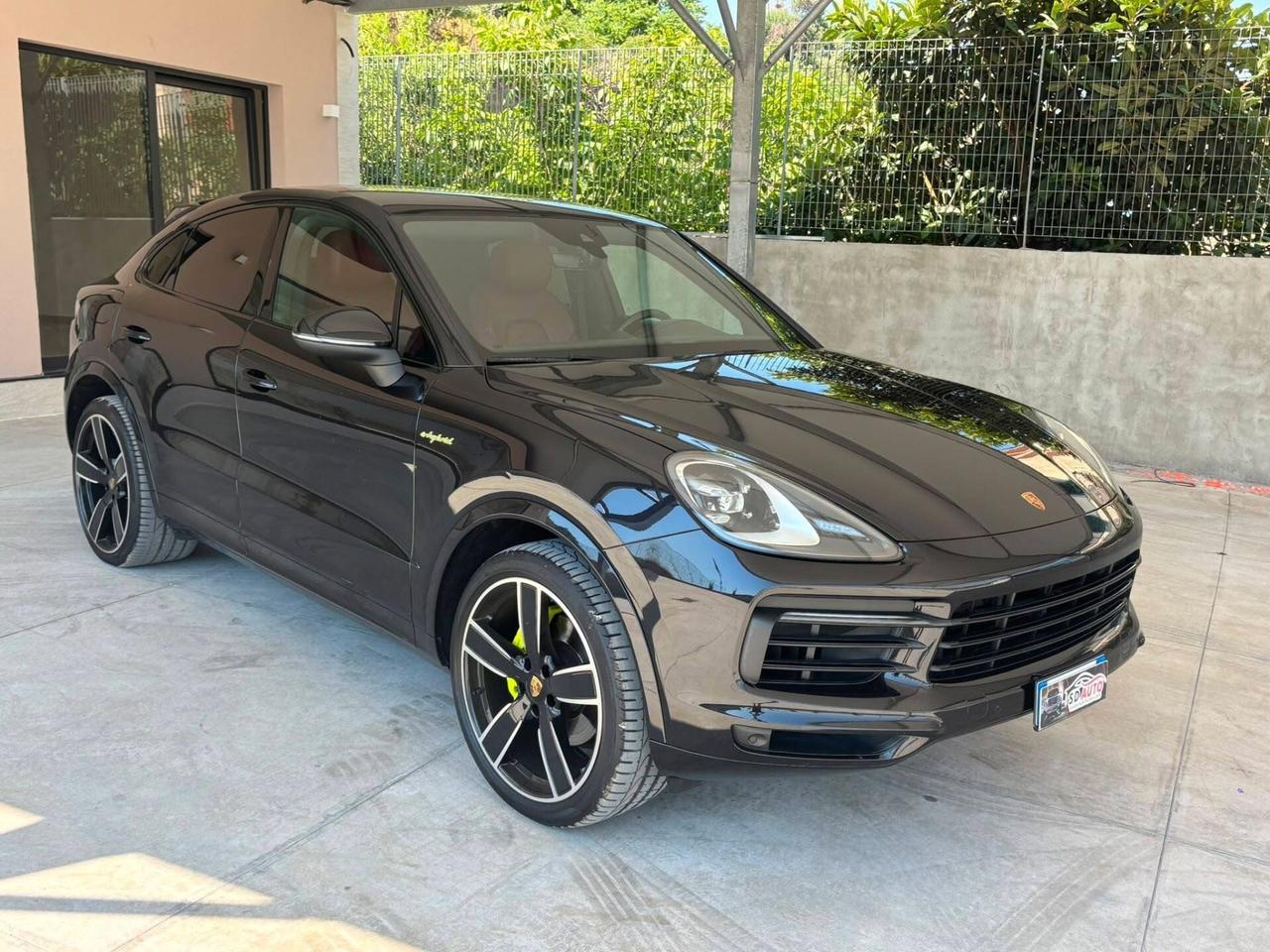 Porsche Cayenne 3.0 V6 E-Hybrid Platinum Edition '^'^'^