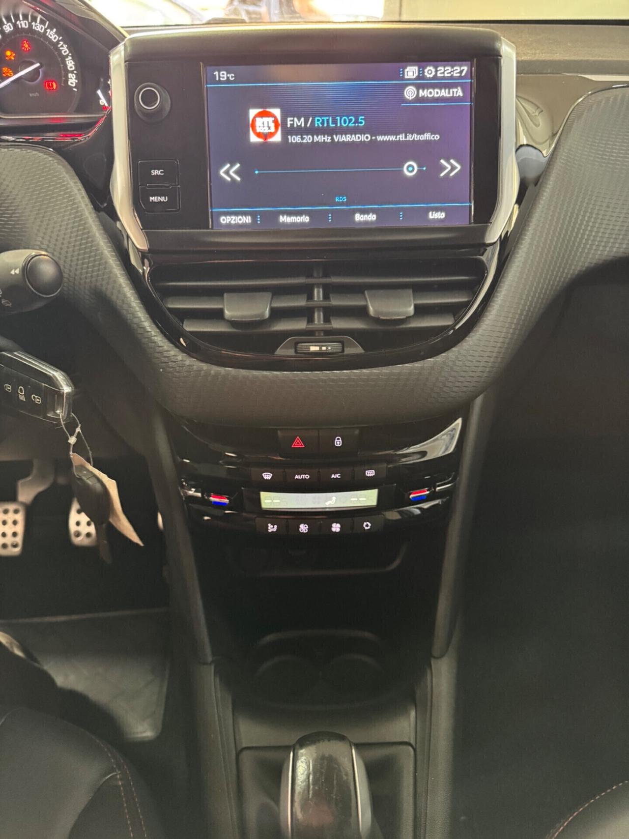 Peugeot 208 PureTech Turbo 110 S&S 5 porte GT Line