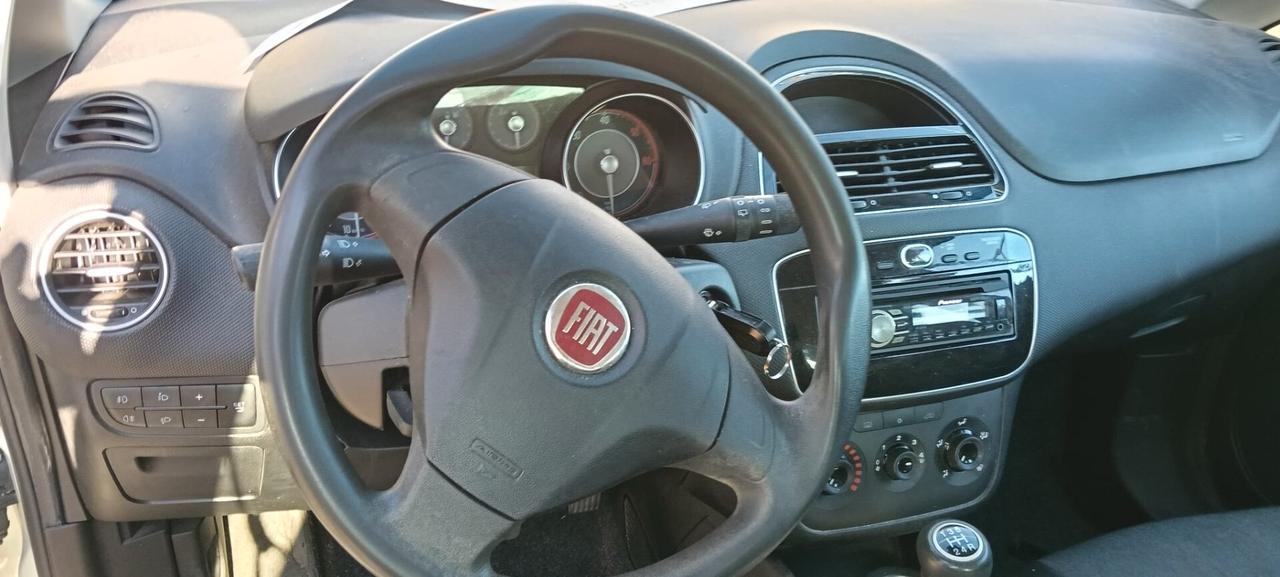 Fiat Punto 1.3 MJT II 75 CV 5 porte Street