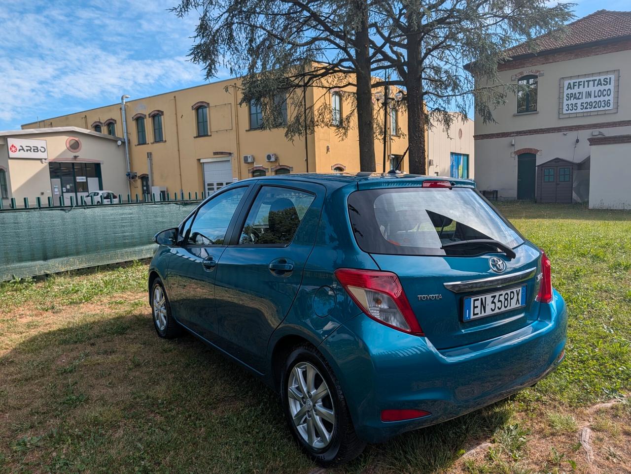 Toyota Yaris 1.0 5 porte Lounge