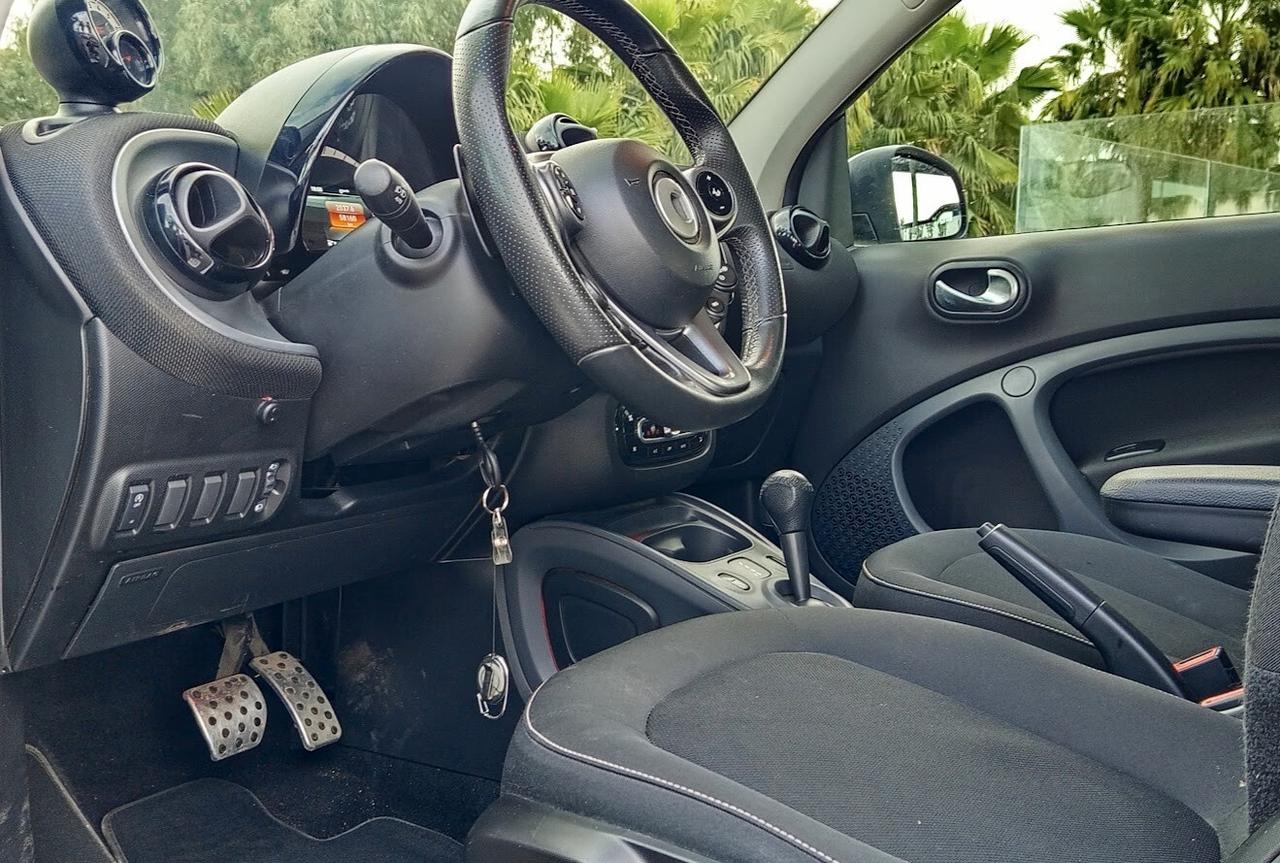 Smart ForTwo 70 1.0 twinamic Passion Tetto-Navi-Camera-R16"-Block Shaft
