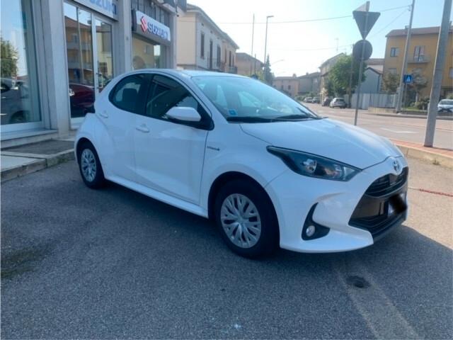 Yaris Hybrid 1.5 Active Automatica NEOPATENTATI