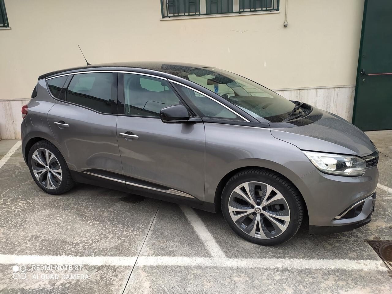 Renault Scenic Scénic dCi 8V 110 CV EDC Energy Intens