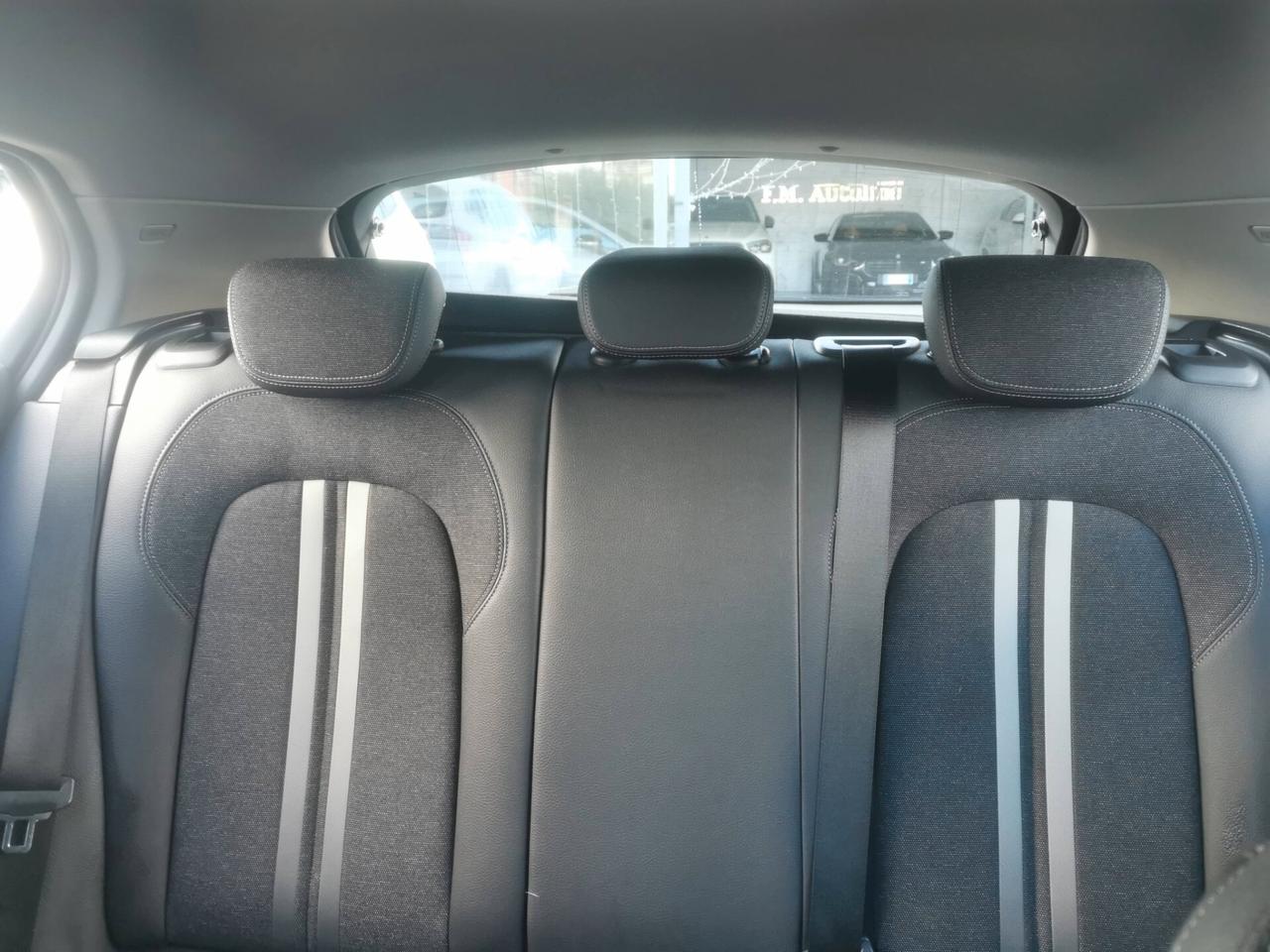 Bmw 118d 5p. Sport 2021