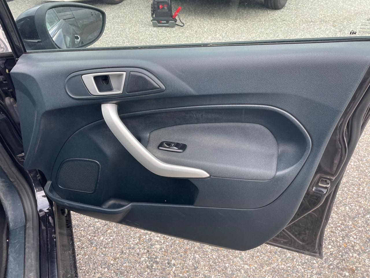 Ford Fiesta 1.4 GPL Titanium/1PROP/GARANZIA