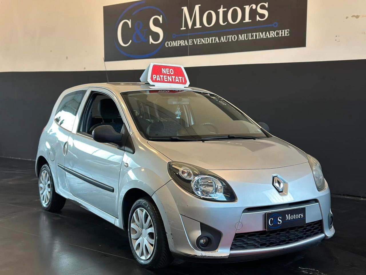 Renault Twingo 1.2 16V NEOPATENTATI