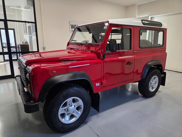 LAND ROVER Defender 90 TDI 300 ARIA CONDIZIONATA 7 POSTI