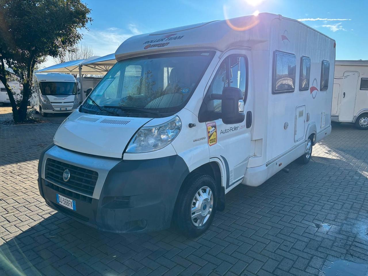 Roller Team granduca 255 P camper