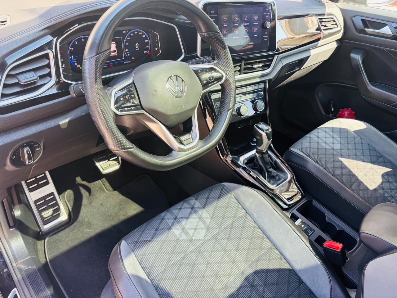 Volkswagen T-Roc 1.5 TSI ACT DSG R-Line