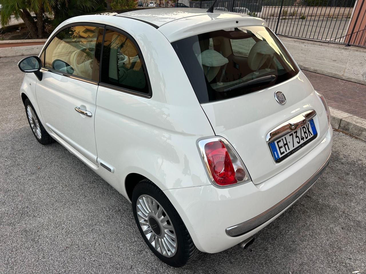 Fiat 500 1.2 Lounge ideale per neopatentati