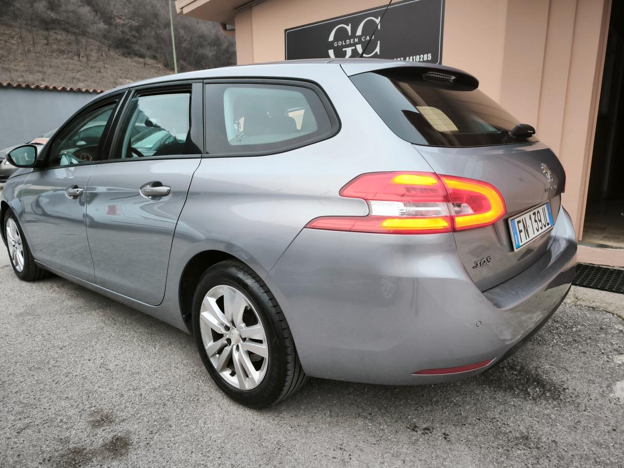 Peugeot 308 HDI 1500 EURO 6 OK NEOPATENTATI