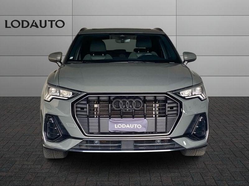 Audi Q3 Q3 45 TFSI e S tronic S line edition