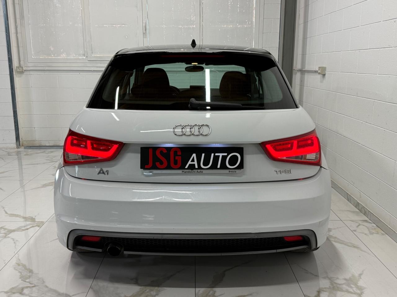 Audi A1 SPB 1.2 TFSI Admired sLine