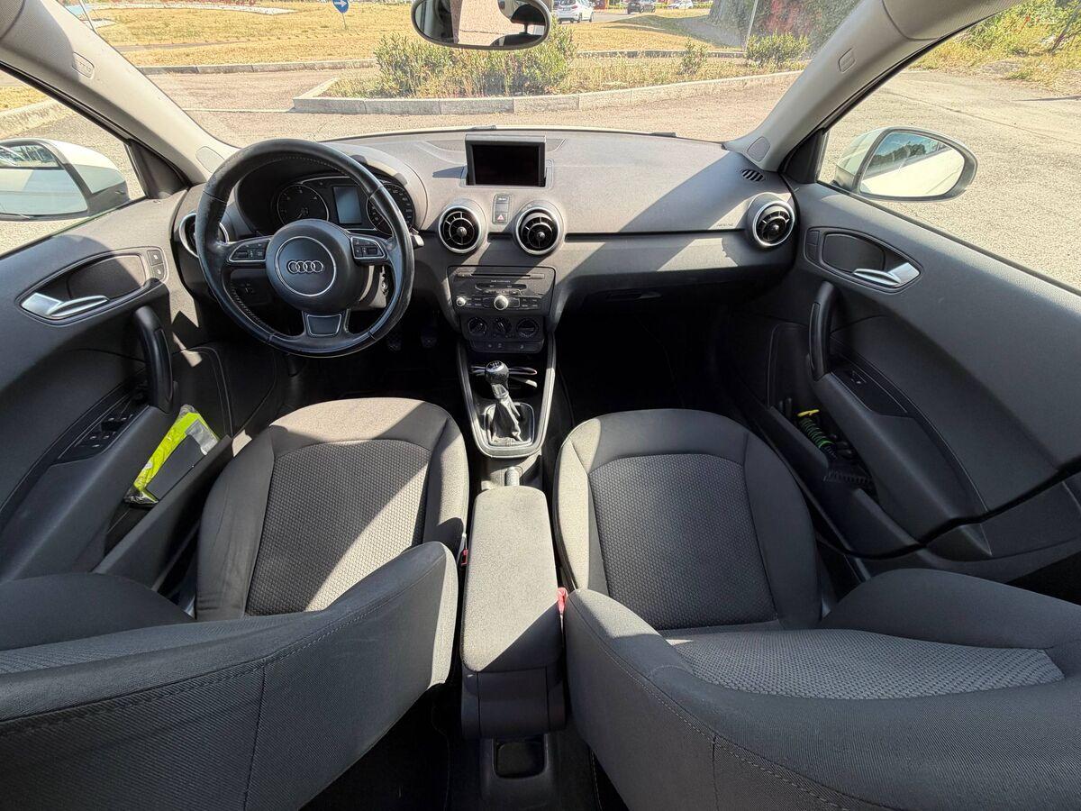 Audi A1 1.6 tdi Ambition 90cv
