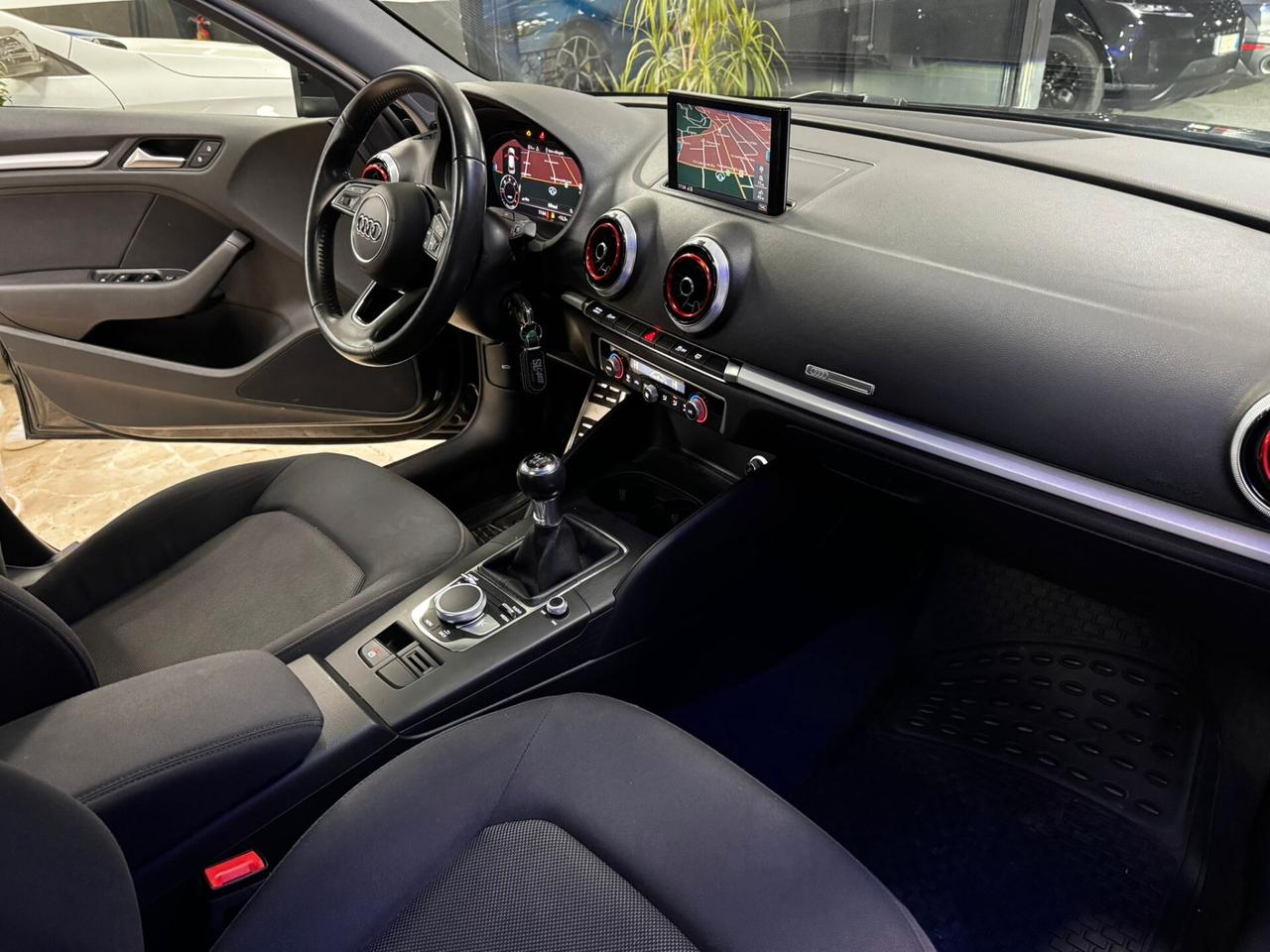 Audi A3 SPB 30 TDI S-LINE