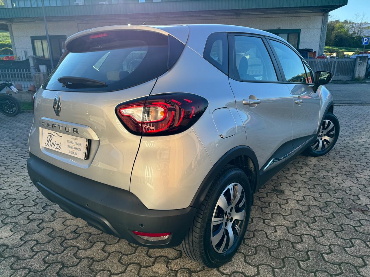 Renault Captur TCe 12V 90 CV Business