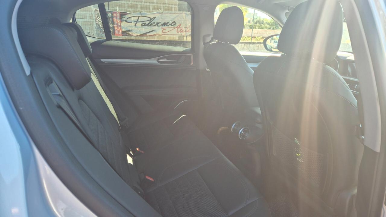 Alfa Romeo Stelvio 2.2 Turbodiesel 190 CV AT8 Q4 Sprint