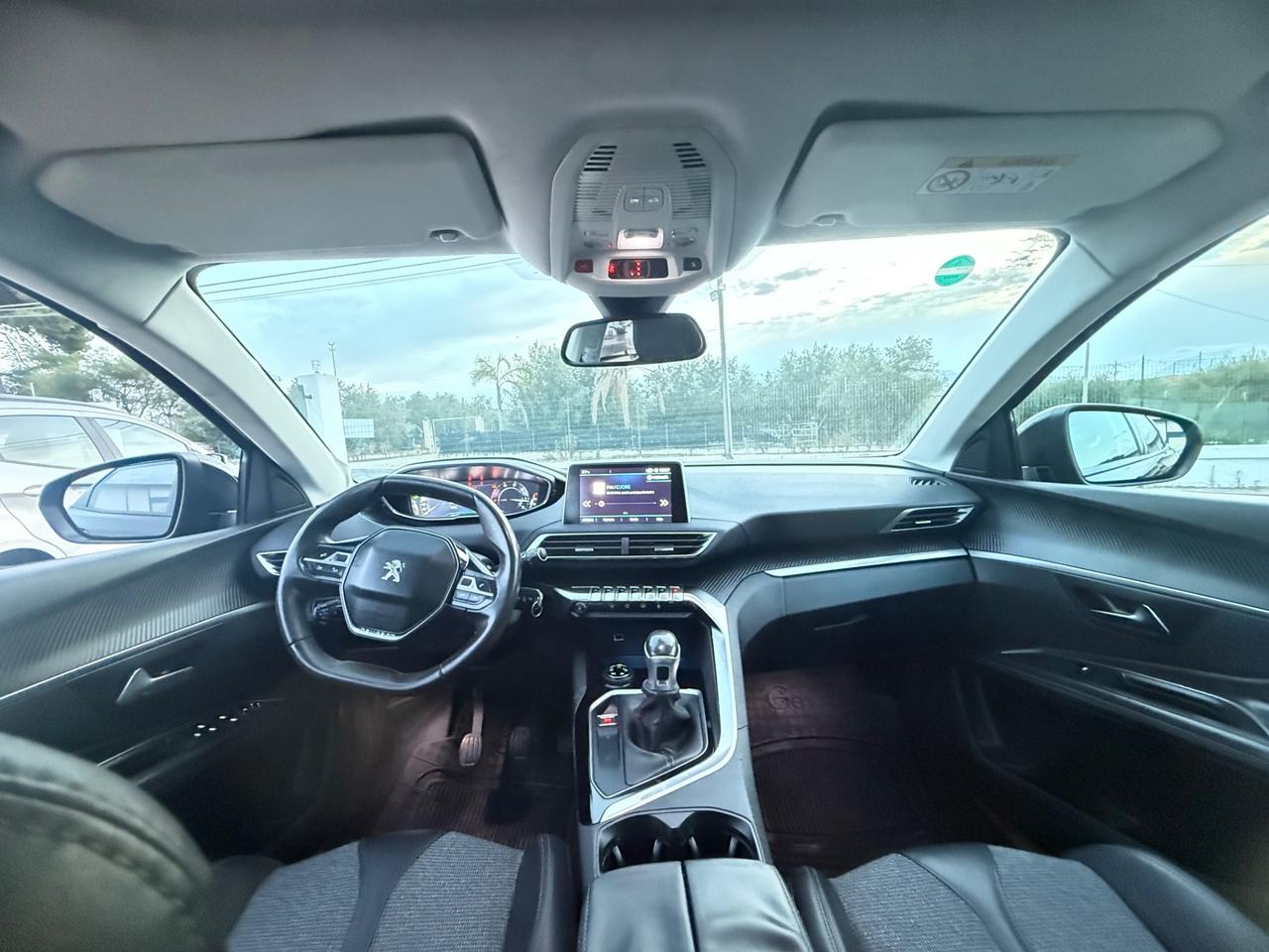 Peugeot 3008 BlueHDi 120 S&S Allure