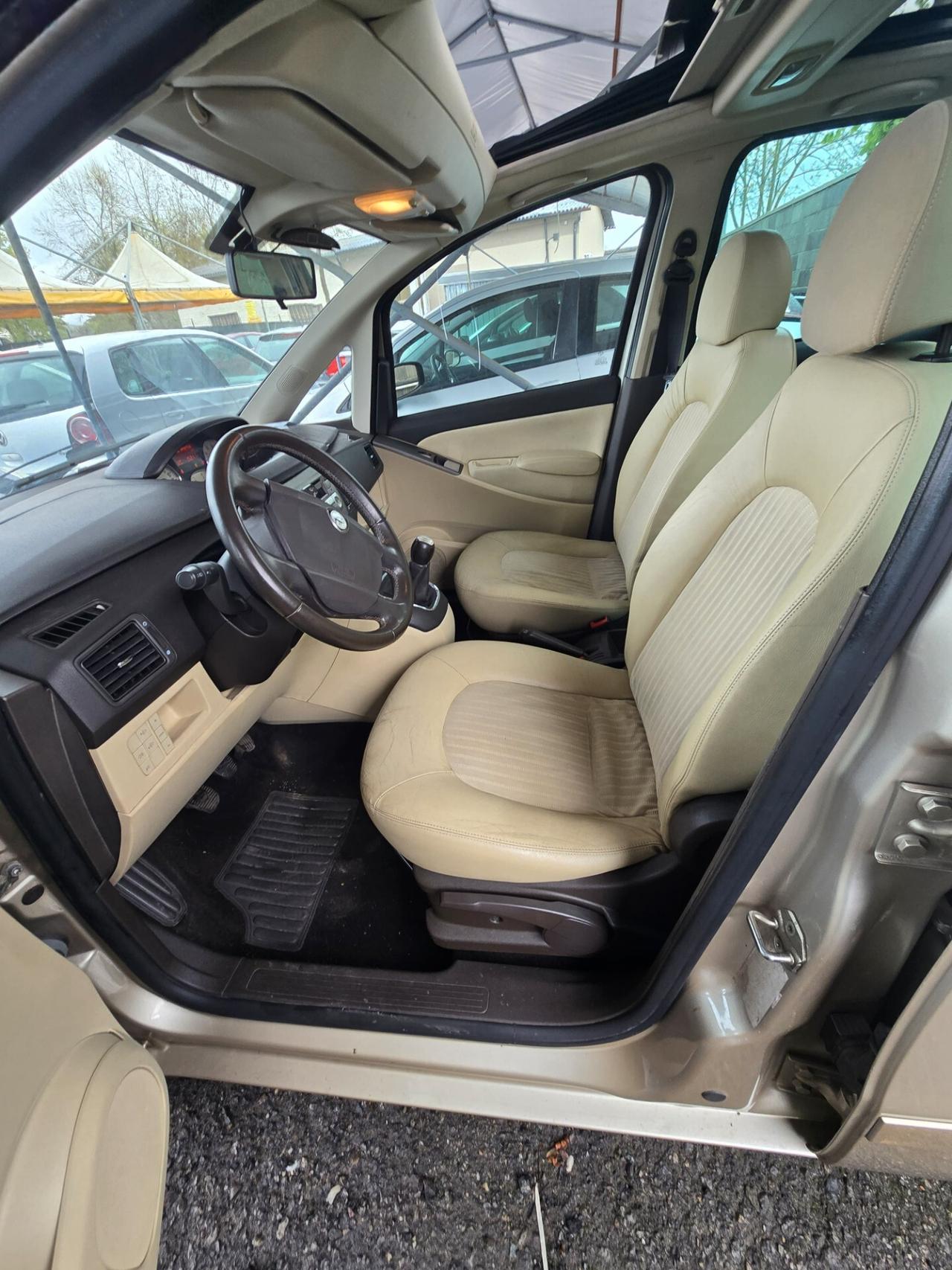 Lancia MUSA 1.3 Multijet 16V 90 CV Platino Plus