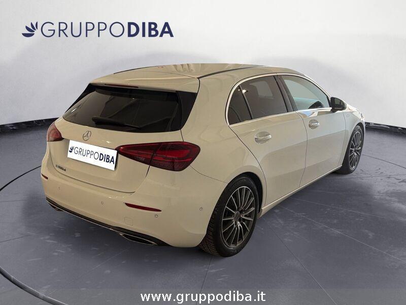 Mercedes-Benz Classe A - W177 2023 A 180 d Progressive Advanced Plus auto