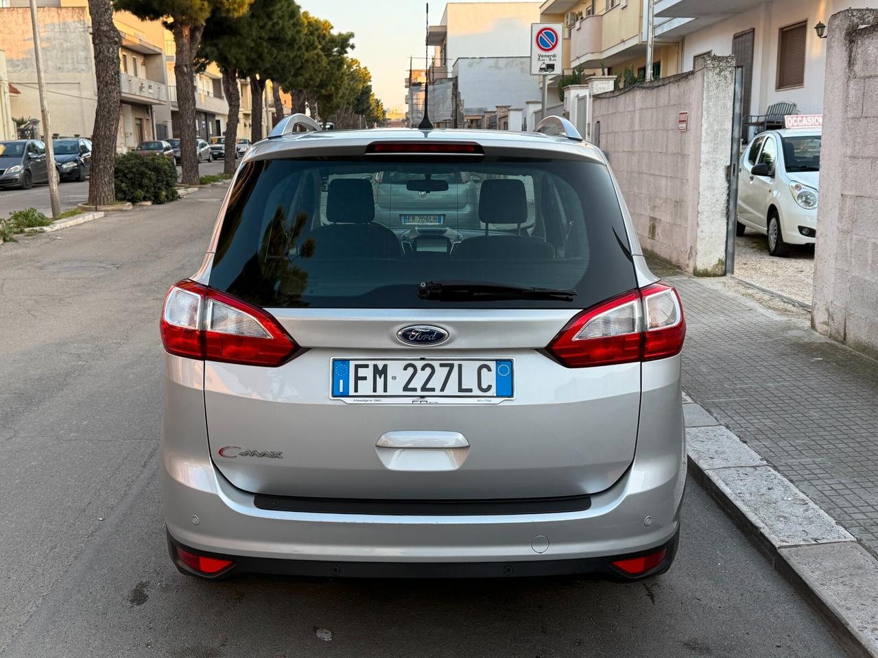 Ford C-Max 2.0 TDCi Powershift 7POSTI *NAVI - 2017