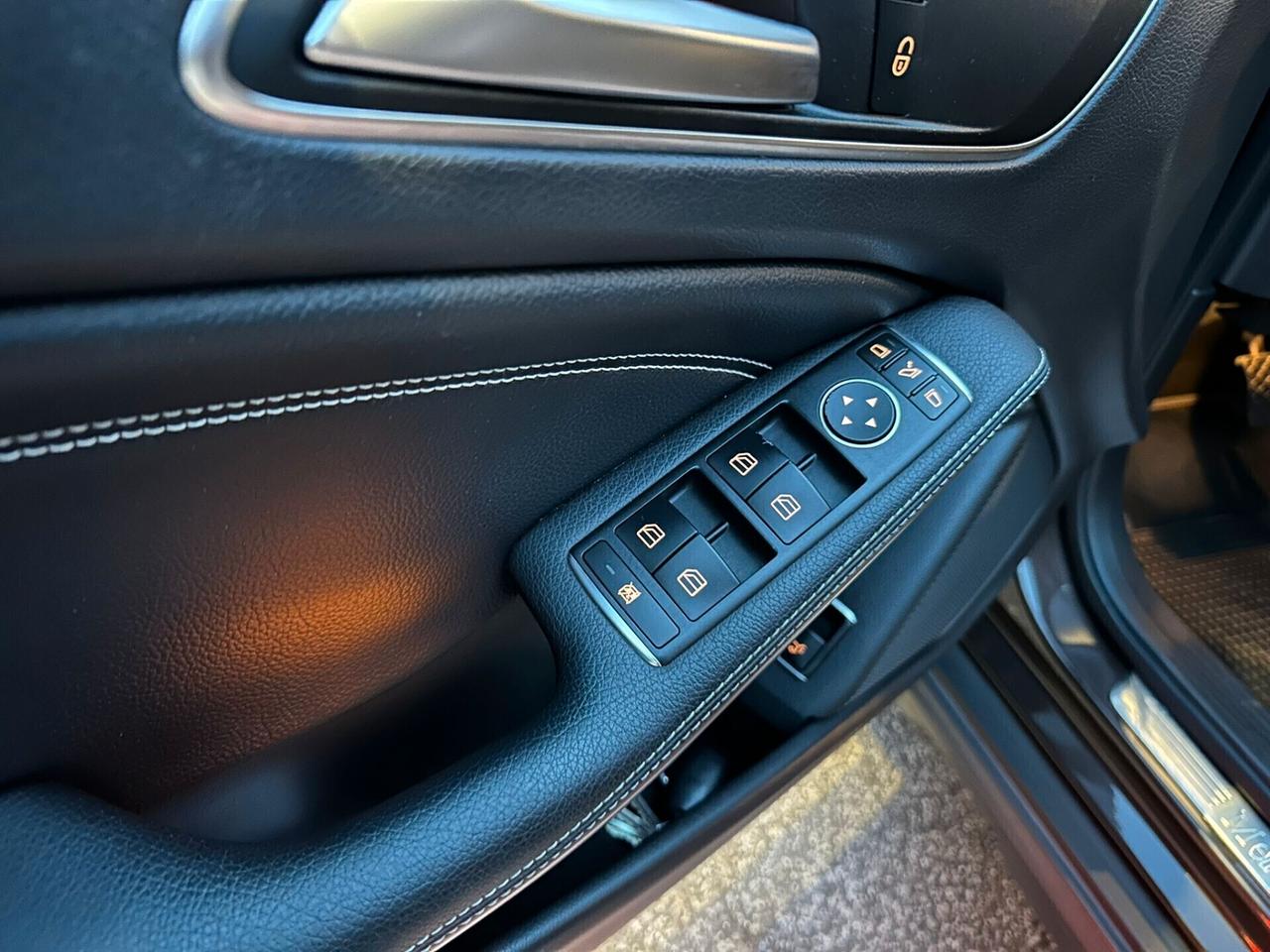 Mercedes-benz GLA 200 d Automatic Premium