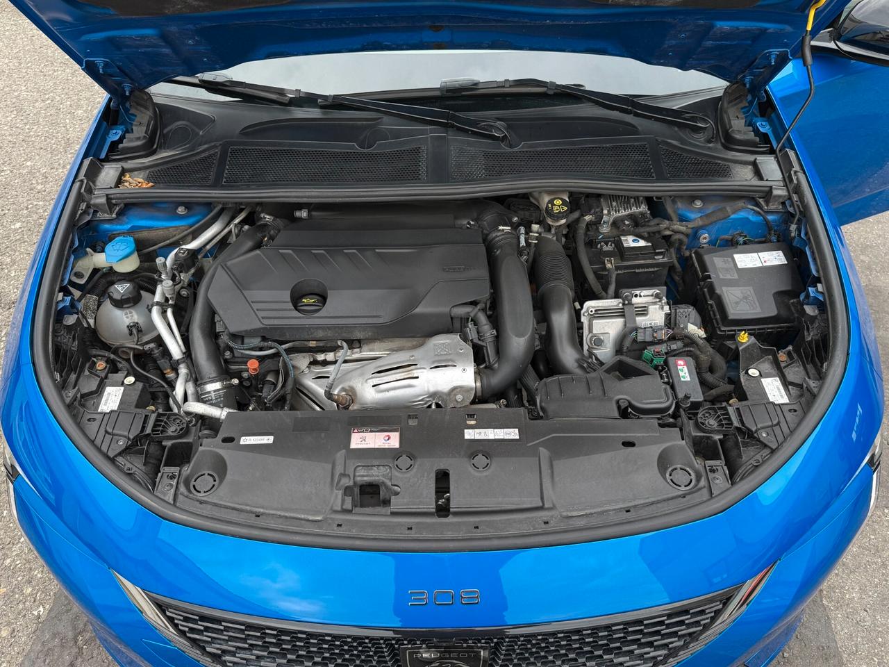 Peugeot 308 Plug-in Hybrid 225 e-EAT8 GT Pack