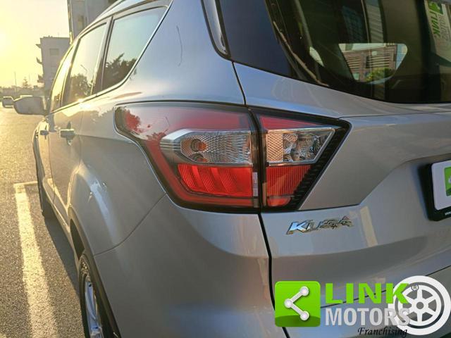 FORD Kuga 1.5 TDCI 120 CV S&S 2WD Powershift Business