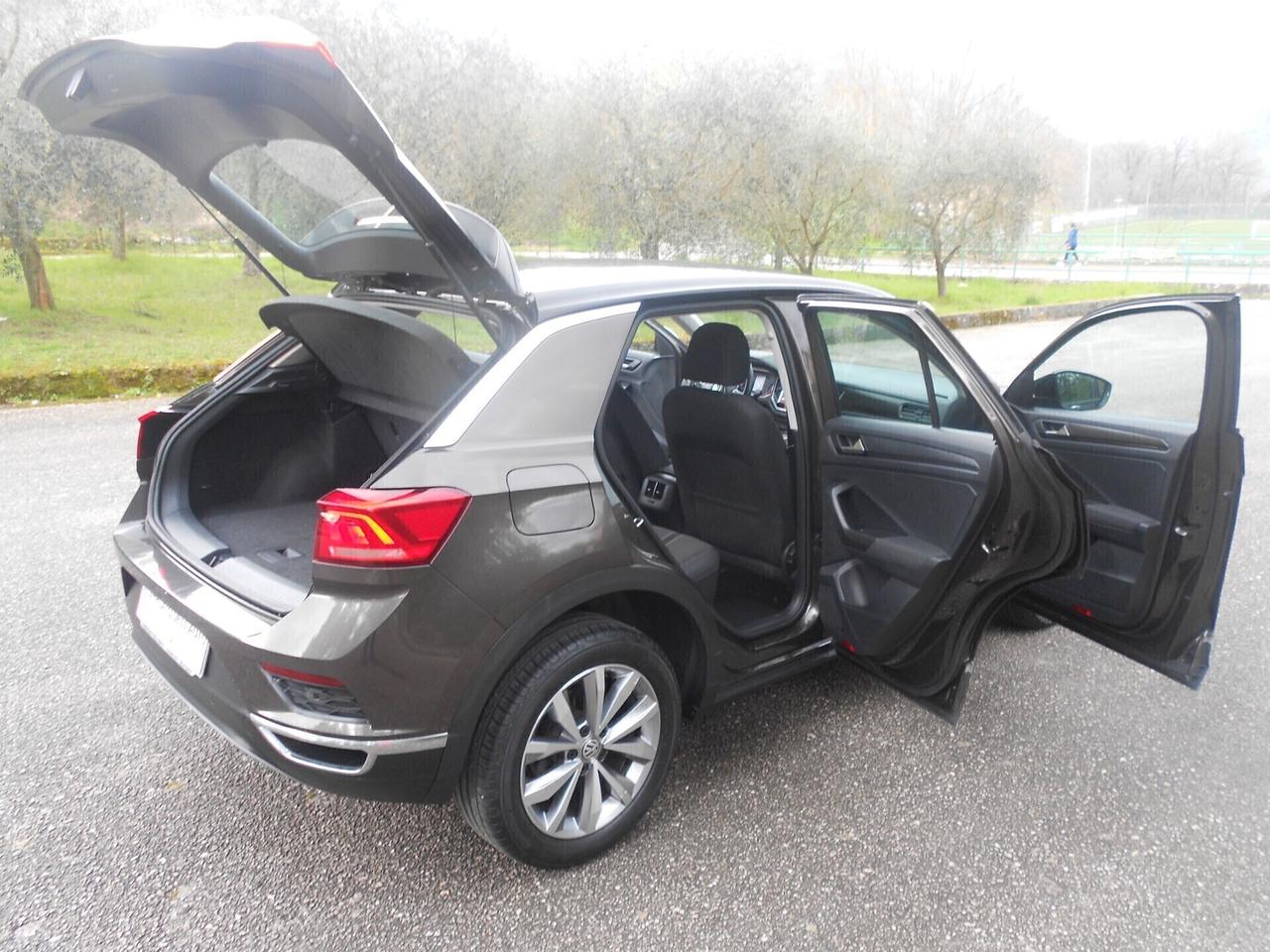 T-ROC 2.0TDI(BI-COLOR,DSG-NAVI)E6D-TEMP,150cv