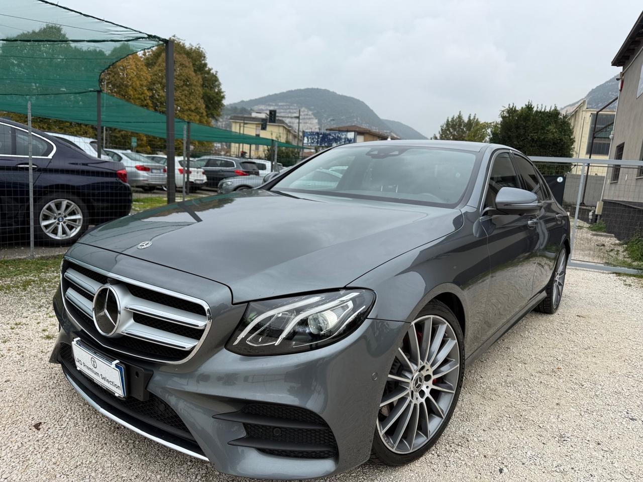 Mercedes-benz E 220 d Premium Plus AMG Led*Navi*360*Full Top