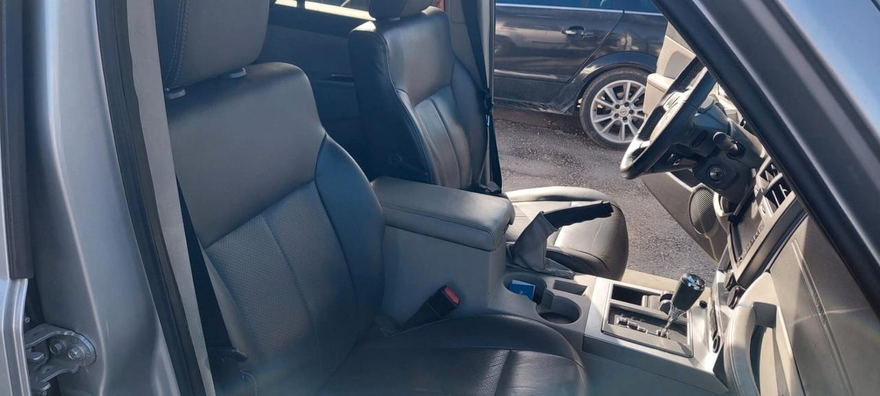 Jeep Cherokee 2.8 CRD DPF Limited Auto