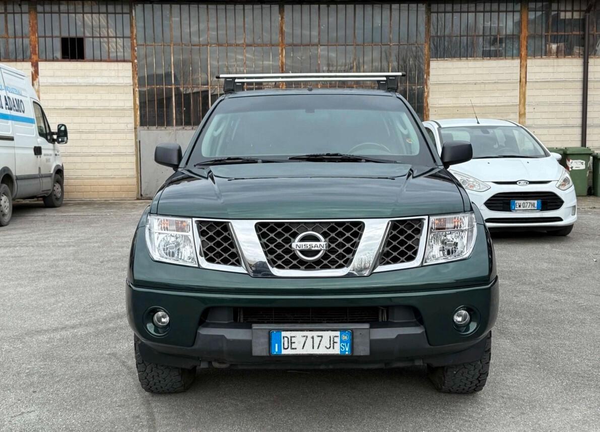 Nissan Navara 2.5 dCi 4 porte Double Cab SE