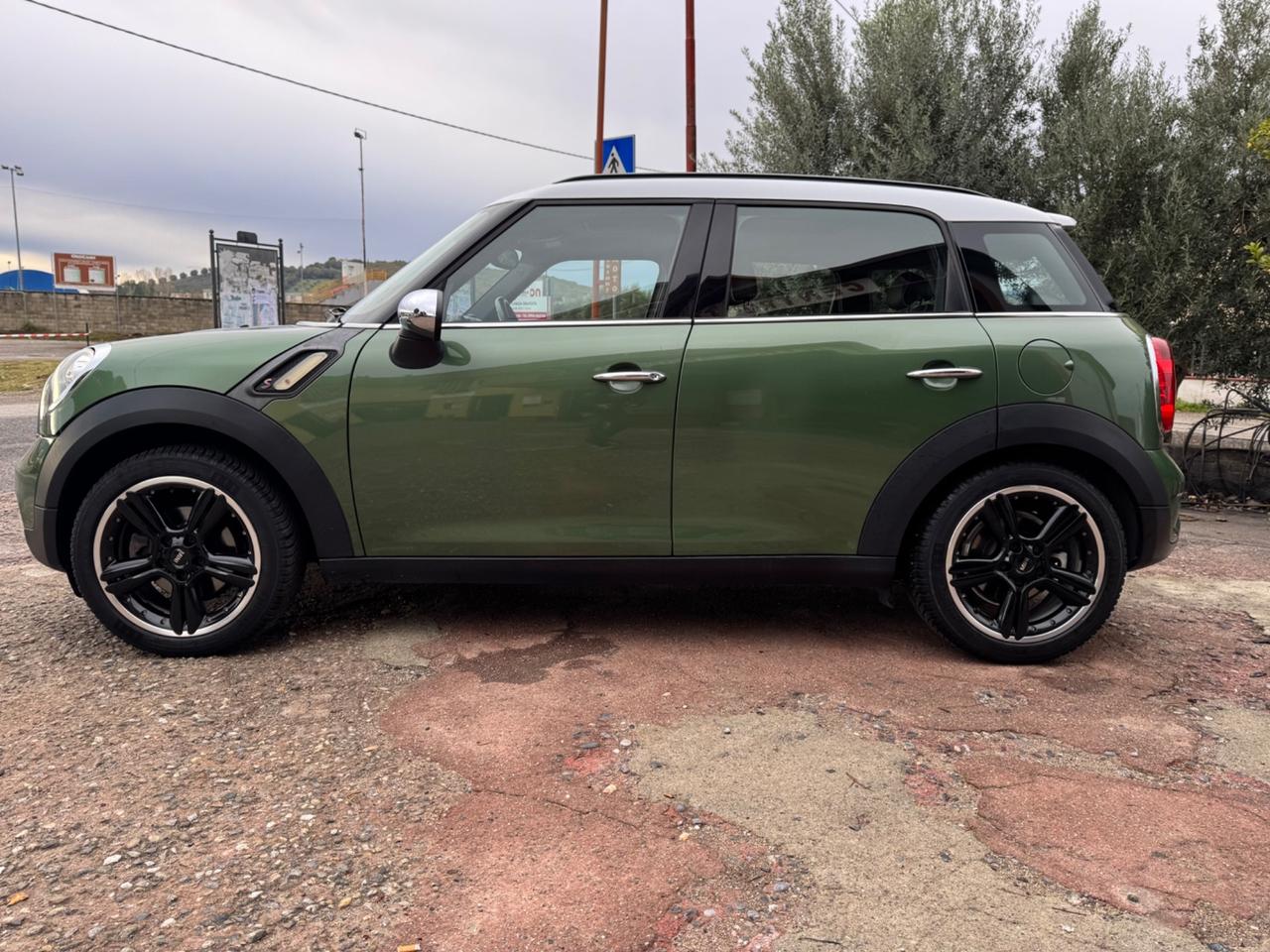 Mini Cooper SD Countryman 2.0 140cv