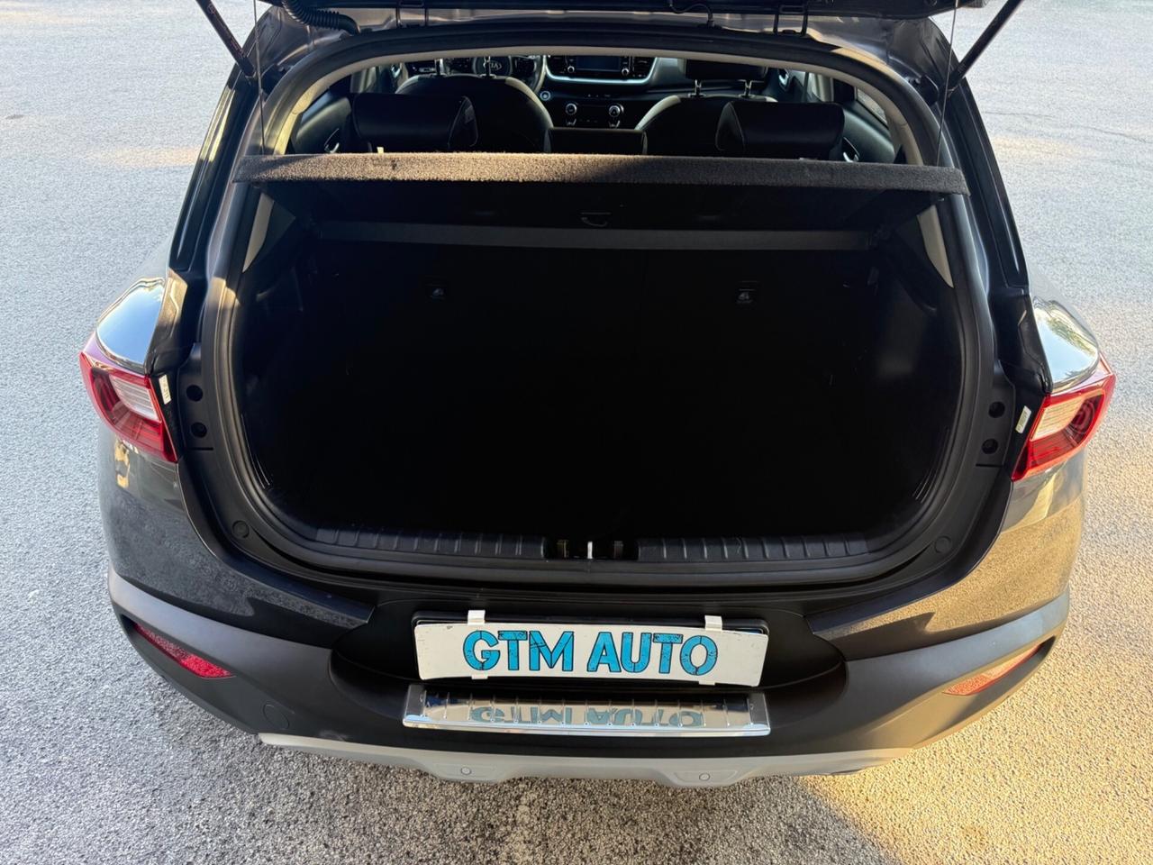Kia Stonic 1.4 MPI 100 CV - Neopatentati