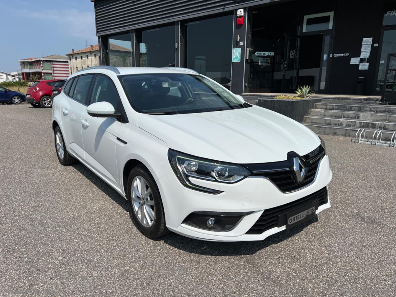 RENAULT Mégane Sporter Blue dCi 115 CV Business IVA ESPOSTA