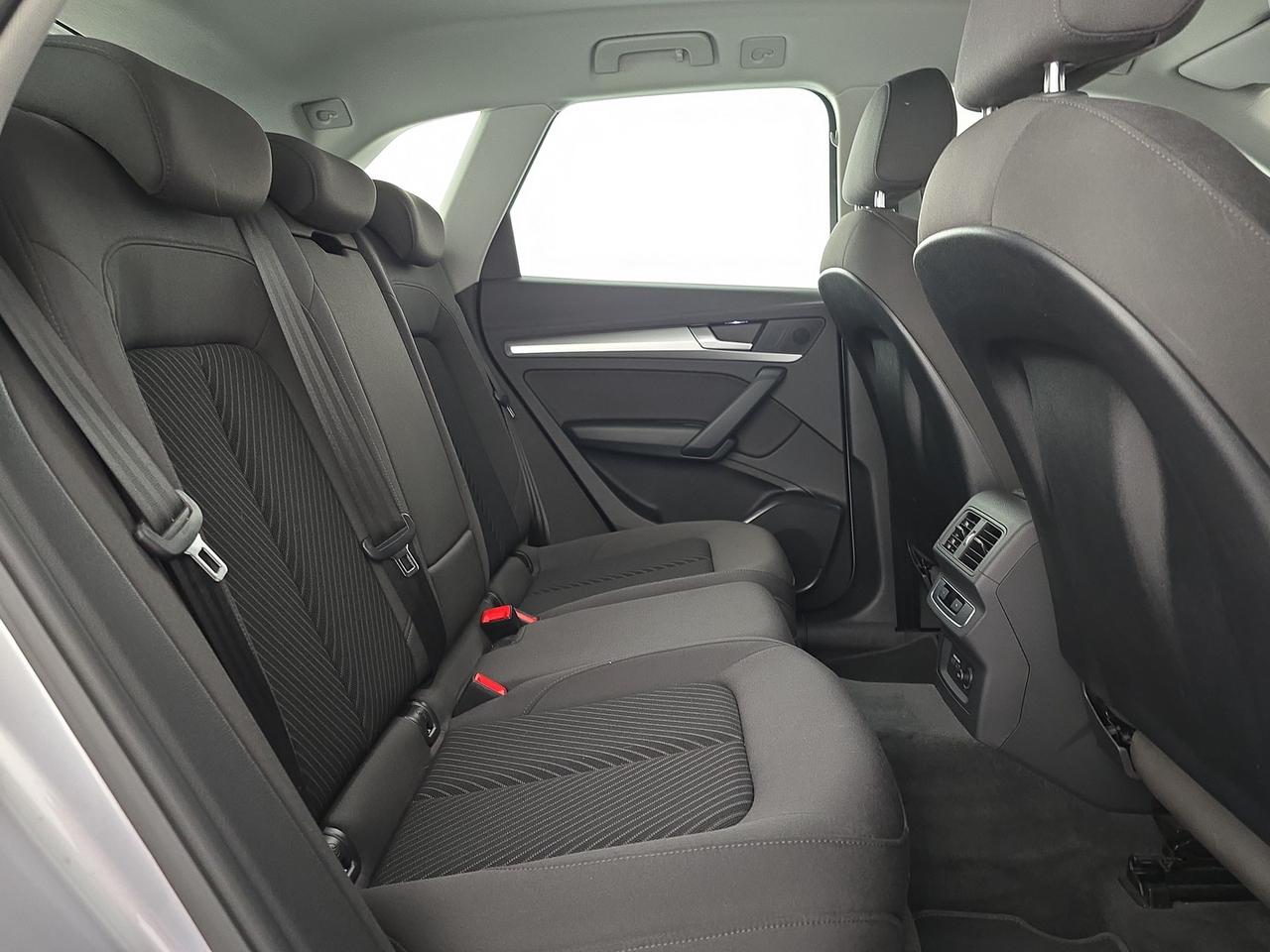 Audi Q5 40 2.0 tdi mhev 12v business advanced quattro s-tronic