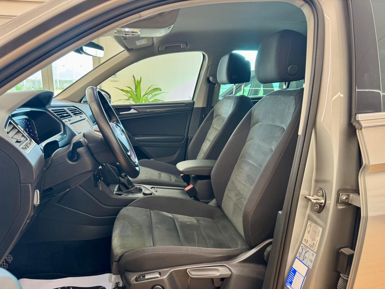 Volkswagen Tiguan 4x4 Sport - SOLO 79.000 KM