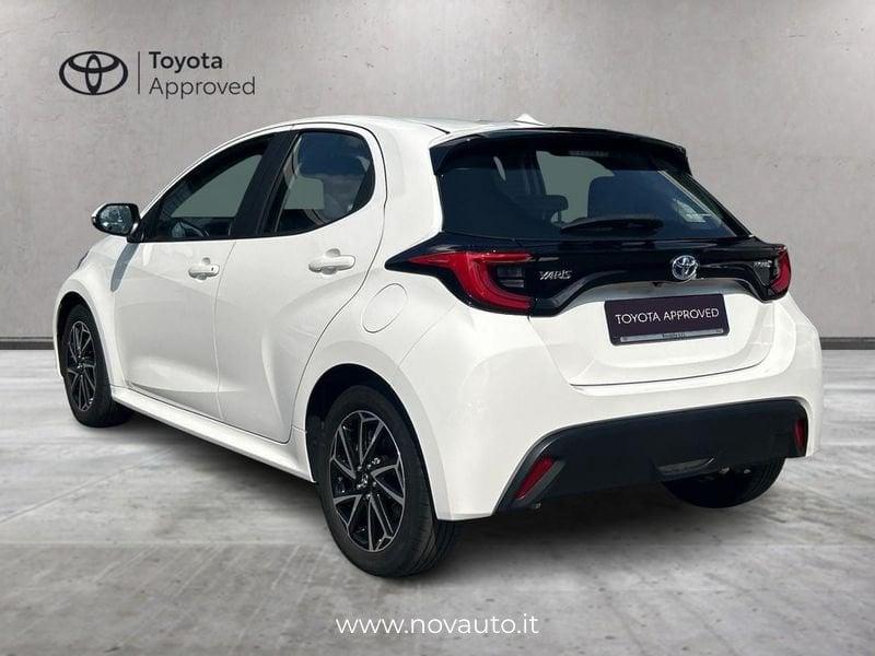 Toyota Yaris Hybrid Trend MY22