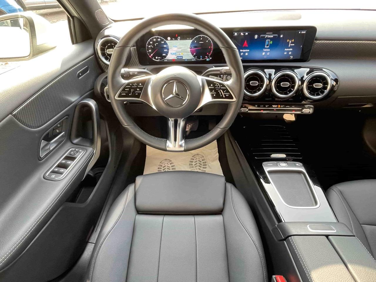 Mercedes-benz A 180 d Automatic Advanced SPORT