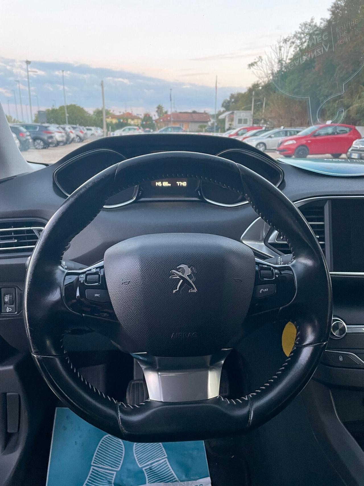 Peugeot 308 BlueHDi 100 S&S SW Access