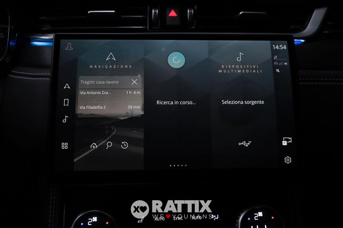 Jaguar F-Pace 2.0d i4 Mhev 204CV R-Dynamic Black AWD Auto + tetto panoramico