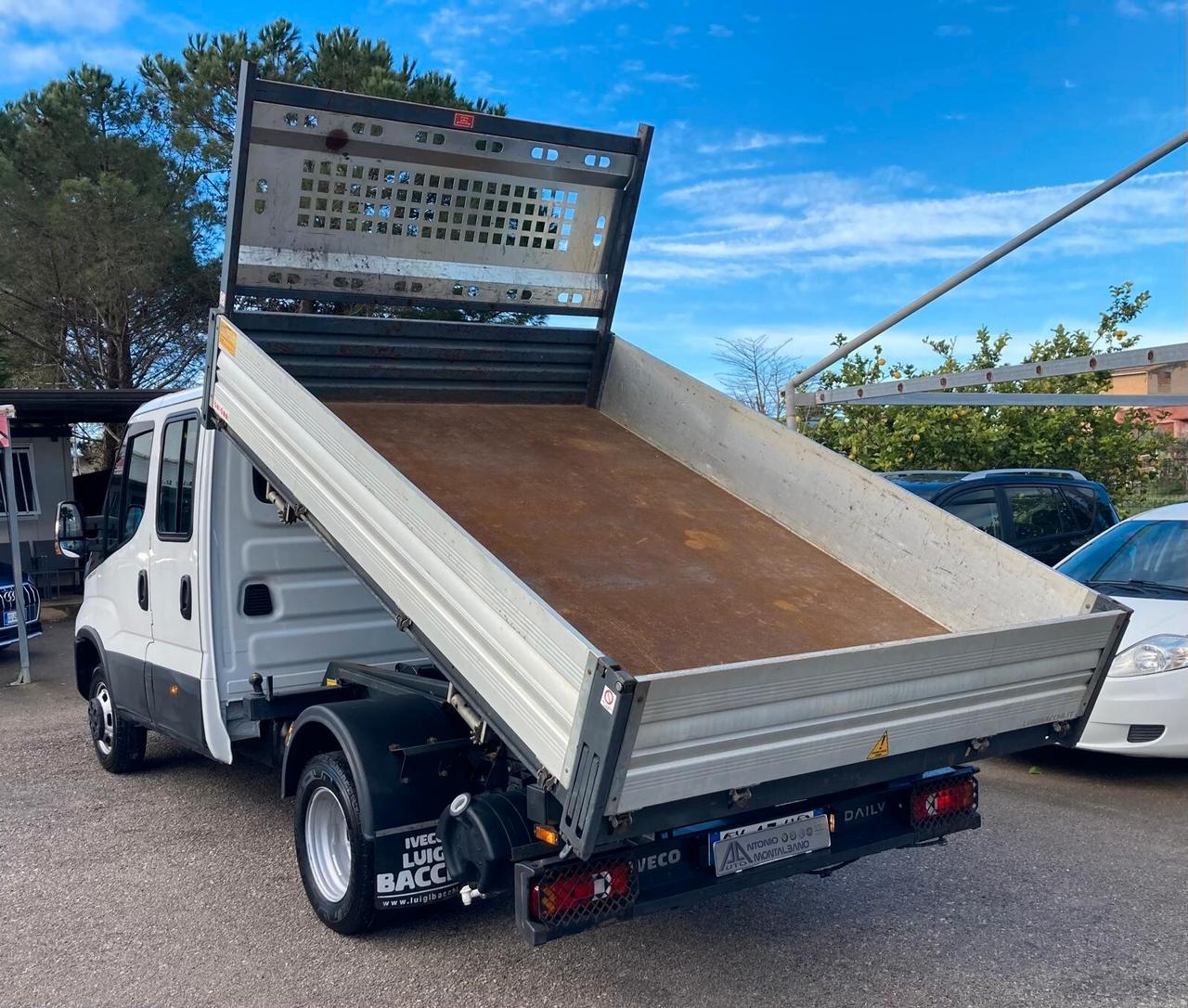 Iveco Daily 35c16 3.0 doppia cabina ribaltabile 3 lati