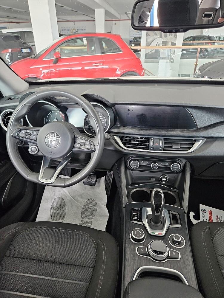 Alfa Romeo Stelvio 2.2 Turbodiesel 190 CV AT8 RWD Business