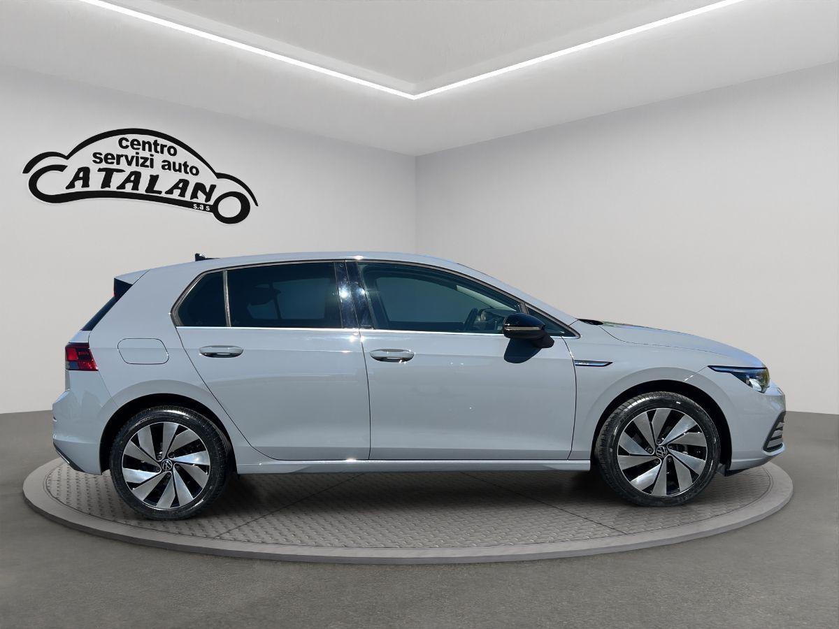 VOLKSWAGEN - Golf- 2.0 tdi Life 115cv dsg
