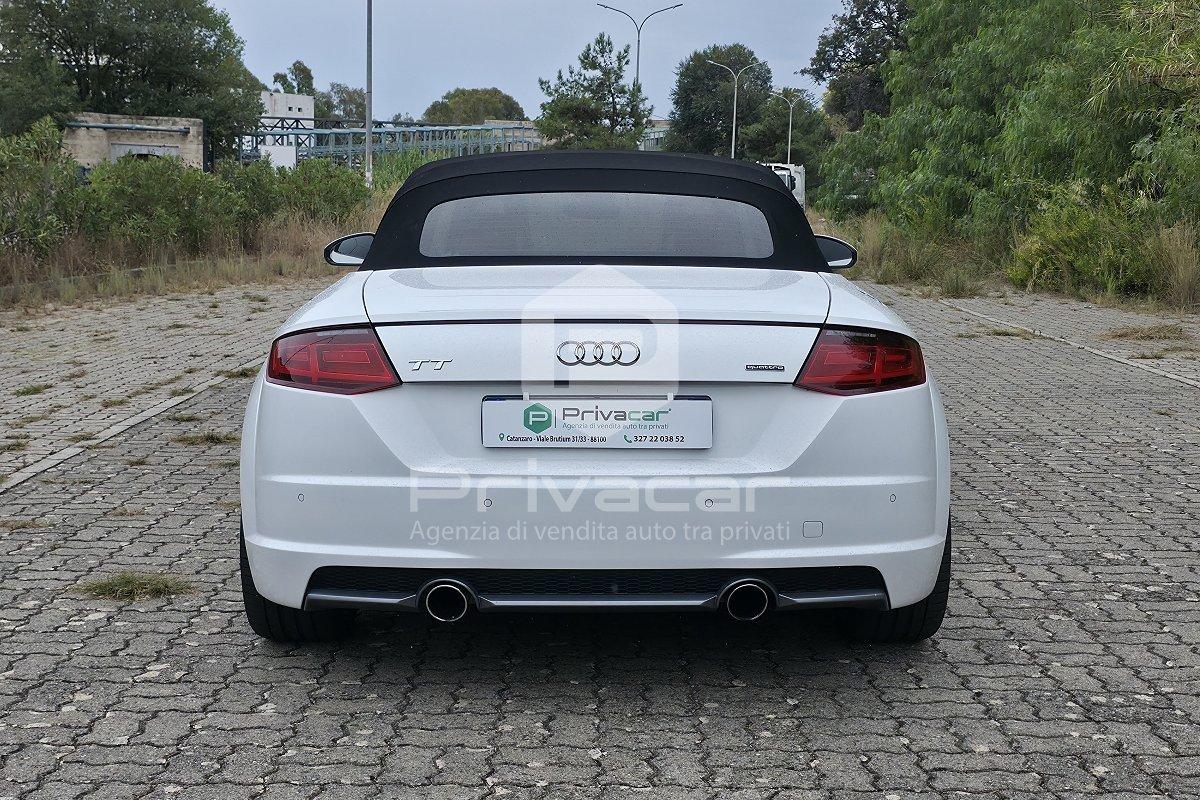 AUDI TT Roadster 2.0 TFSI quattro S tronic S line